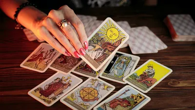 Гадание на игральных картах. Как предсказывать будущее на колоде из 36 карт  (мягкий переплет) 💥 В НАЛИЧИИ 💥 Анна Огински 400 грн… | Instagram