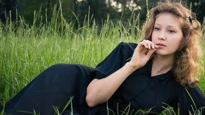 Яна Гладких: талантливая актриса за кадром