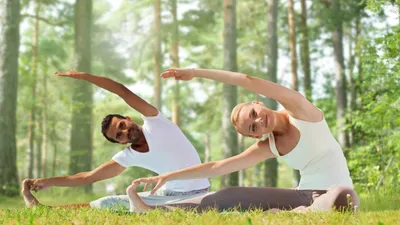 Йога для двоих: почему йога с мужчиной улучшает отношения? | Podruga.sv |  Дзен