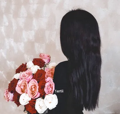 Картинка на аву девушка с цветами фотографии