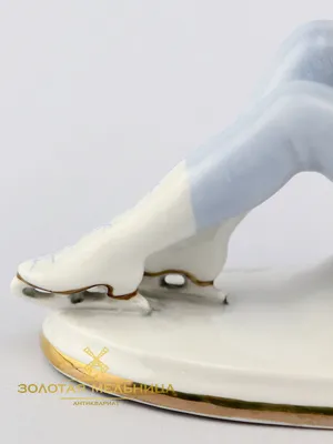 Девушка катается на коньках на льду…» — создано в Шедевруме