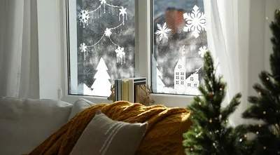 Вытынанки на окна на Новый год 2024 (103 фото): трафареты и шаблоны для  вырезания из бумаги вытынанок