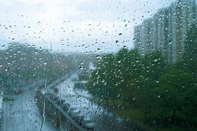 Бесплатные дождь на окне стоковые фотографии | FreeImages