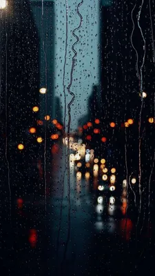 дождь падает на окно с уличными фонарями ночью, картина дождя, дождь  Powerpoint, дождь фон картинки и Фото для бесплатной загрузки