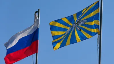 В Киеве разорвало самый большой флаг Украины