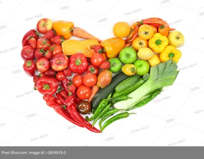Свежие овощи и фрукты, изолированные на белом фоне с пространством для  копирования, красочные овощи и фрукты, овощи, обычная еда Стоковое Фото -  изображение насчитывающей чеснок, изолировано: 166438736