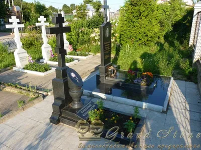 Купить металлические кресты на могилу по низкой цене в Москве