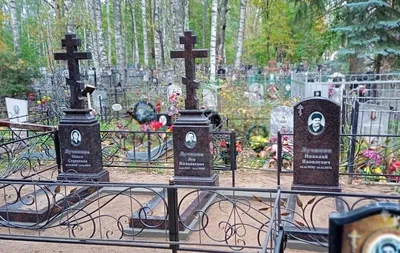 Изготовленные памятники кресты по сниженной цене | Надгробия, монументы и  кресты на могилу из гранита