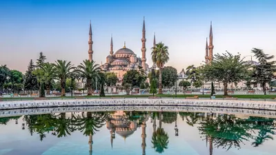 Мечеть Шейха Зайда – главная витрина несметных богатств эмирата