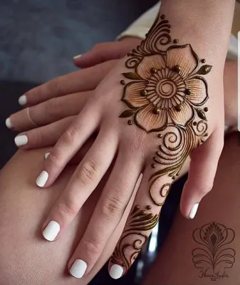 Helen Tattoo - Мехенди на руке на удачу☘️☘️☘️ Рисунки на... | Facebook