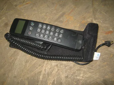 Штатный телефон моего мерседеса / Motorola international 2700 —  Mercedes-Benz E-class (W210), 2,4 л, 1998 года | аксессуары | DRIVE2