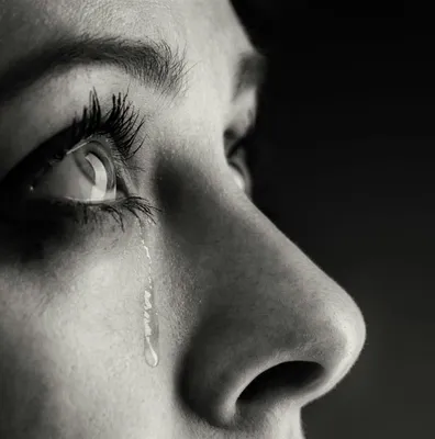 Картинки плачущей девушки на аву (100 фото) • Прикольные картинки KLike.net