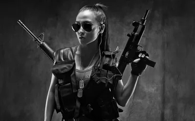 Картинки на аву девушка с пистолетом фотографии