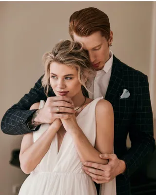 Алексей Купин и Майя Донцова отмечают бумажную свадьбу