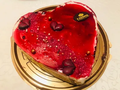 Торт на День Рождения дочки🎂 получился очень нежный и красивый💝 |  Instagram