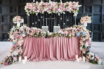 Какие цветы дарят на Розовую свадьбу?