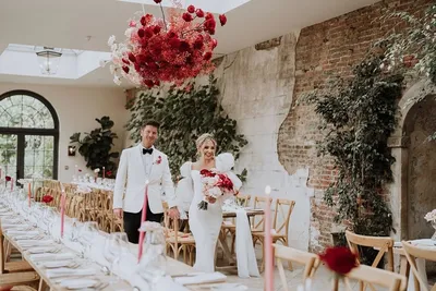 Розовую свадьбу отпраздновали в стиле «Чикаго» | bobruisk.ru