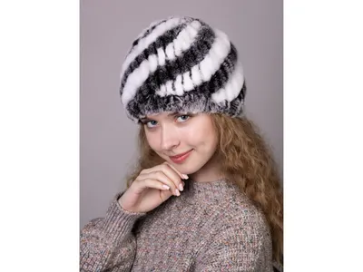 Яркая шапка бини — обязательная покупка для осенне-зимнего гардероба |  Vogue Russia