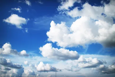 Бесплатные стоковые фото на тему атмосфера, голубое небо, день, дневной  свет, живописный, легкий, на открытом воздухе, небеса, небо, облака,  облачный, облачный пейзаж, природа, пушистый