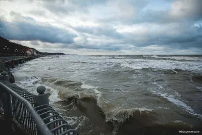 Фотогалерея Шторм на море в Лазаревское | Фото на сайте Azur.ru
