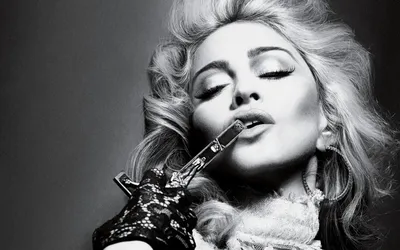 Фото Мадонны - классическая красота звезды кино и театра