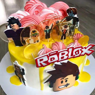 Кремовый торт Roblox на заказ, недорого