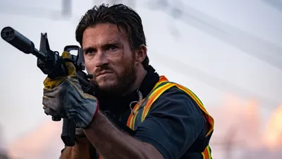 Скотт Иствуд в фотоформате PNG: скачайте в высоком разрешении