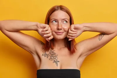 О визуальном восприятии и читаемости татуировки на теле | Пикабу