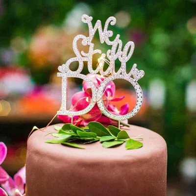 Топпер для торта, надпись Happy Birthday для украшения купить по низким  ценам в интернет-магазине Uzum (106382)