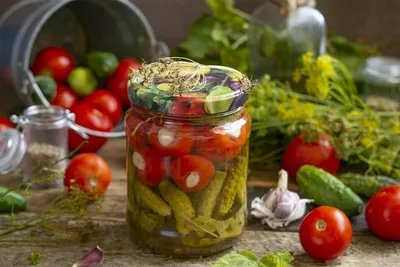 Маринованное ассорти из овощей на зиму: два варианта концервации с фото  пошагово