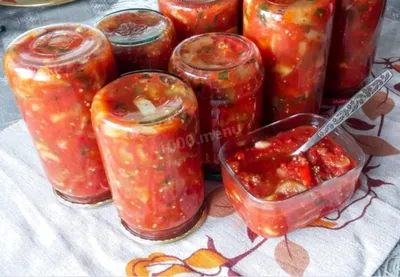Салат из баклажанов перца помидоров на зиму рецепт с фото пошагово -  1000.menu