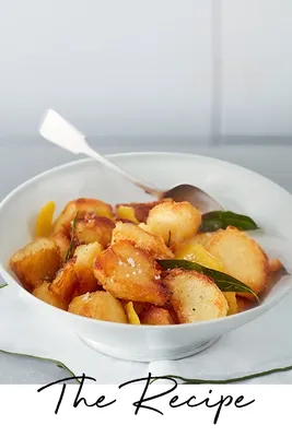 Вкусный ужин: рецепт картофеля, запеченного с беконом и яйцом. Читайте на  UKR.NET