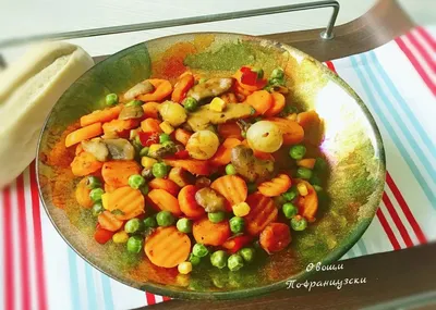 Сытный салат из печеных овощей, пошаговый рецепт с фото