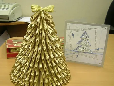 КРАСИВАЯ ЁЛКА ИЗ ПОДРУЧНЫХ МАТЕРИАЛОВ 🎄 Ёлка своими руками для новогоднего  декора 🎄 Елка из втулки 🎄 - YouTube