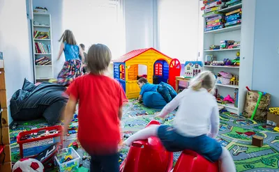 Частный английский детский сад Sun School в ABC-формате по адресу Москва,  Инновационный центр Сколково, ул. Нобеля, д. 7