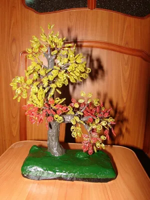Дерево из бисера с собачкой №1169088 - купить в Украине на Crafta.ua