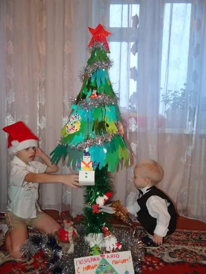 Елочка из ладошек!. Встречаем Новый год. Фотоконкурсы