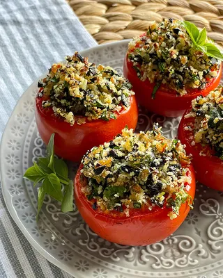 Фаршированные помидоры - диетические рецепты