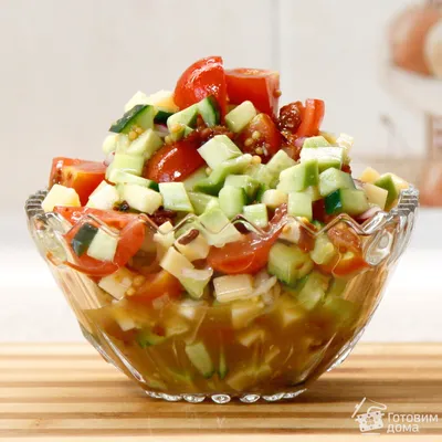 Салат зеленый из помидор и огурцов | «Вкусномир» | комбинат питания