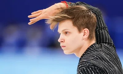 https://www.championat.com/figureskating/news-5403002-semenenko-veselilsya-s-kondratyukom-zagitova-pozdravlyala-fedotova-s-pobedoj-luchshie-foto.html