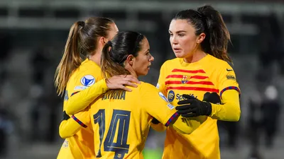 https://www.sports.ru/health/1115795076-v-sankt-peterburge-otkrylas-besplatnaya-lyzhnaya-trassa-na-krestovskom.html
