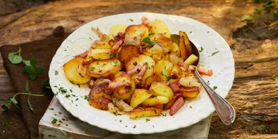 Жареная картошка в немецком стиле - Лайфхакер