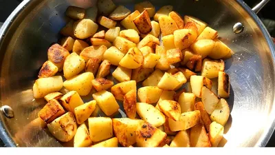 Жареная картошка на любой сковороде почти без масла. Вкусный рецепт картошки.  - YouTube