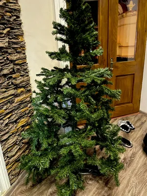 Искусственные ёлки Holiday Tree доставка по России — www.elki-igolki.ru