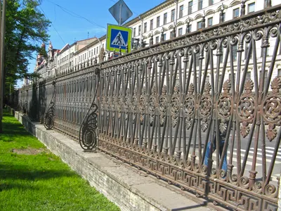 File:Юсуповский сад. Ограда.jpg - Wikimedia Commons