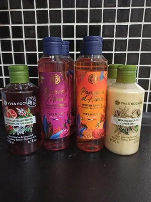 Гель для душа Ив Роше / Yves Rocher Кокосовый орех - «Аромат у этого геля  для душа конечно несколько приторный, но на зиму мне очень понравился» |  отзывы