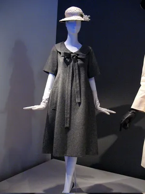 Эскизы нарядов от Yves Saint Laurent: Мода, стиль, тенденции в журнале  Ярмарки Мастеров