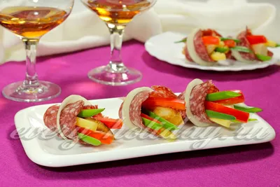 Страшно вкусно: закуски из овощей и фруктов на Хэллоуин