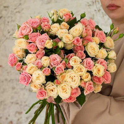 Как выбрать цветы на 8 марта читайте на сайте Premium-flowers