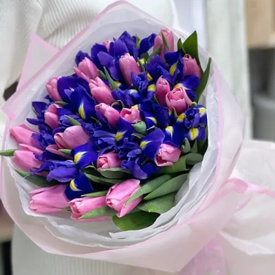 Купить букеты на 8 марта - цветы на Международный женский день, заказать  букет на 8 марта в магазине цветов Goldenflora